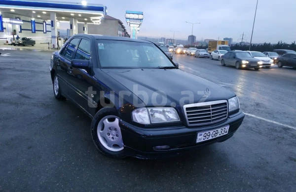 Avtomobilini "Sәn mәnim gülüm, çiçәyim", deyərək  satışa  çıxardı - Bakıda maraqlı elan +FOTOLAR