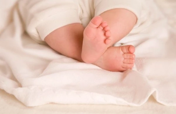 Uşağını ölənəcən yedirtdi