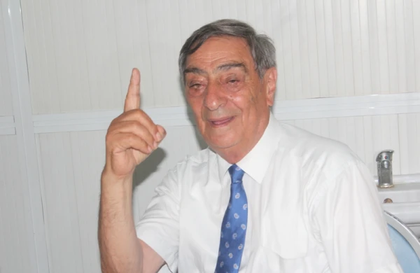 Rəşid Mahmudov millət vəkili olmaq istəyir?- AÇIQLAMA