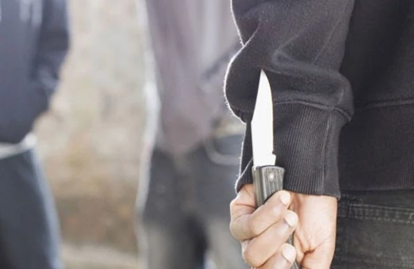 Yeniyetmə oğlanlar tələbə qızı öldürdü