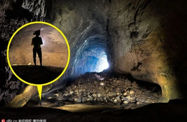 Yerin altındakı GİZLİ MAĞARA - Qeyri-adi SƏSLƏR eşidildi + Video