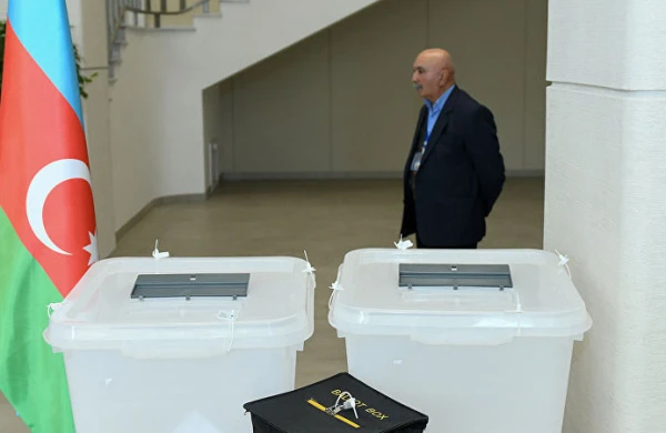 General deputatlığa namizədliyini irəli sürdü (FOTO)