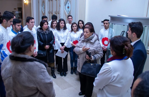 Birinci dərəcəli dövlət müşaviri görüş keçirdi