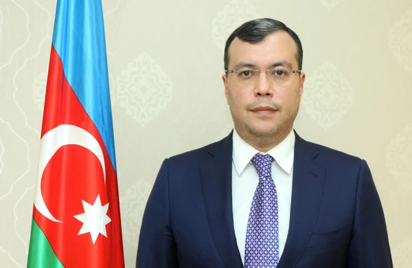 Azərbaycanlı nazirə ağır itki