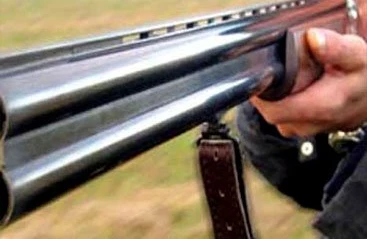 Ata öz oğlunu öldürmək istəyərkən 3 nəfəri yaraladı - Balakəndə dəhşətli hadisə