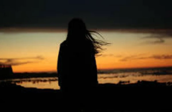 Qaradağda 18 yaşlı qız itkin düşdü