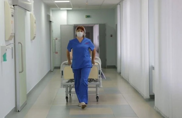 Tibb bacıları tarixə qovuşur