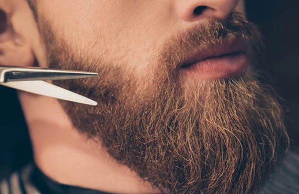 Bərbər saçı yaxşı kəsmədiyinə görə güllələndi