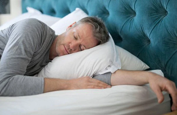 Gecələr çox tərləmək bu xəstəliklərin əlaməti ola bilər