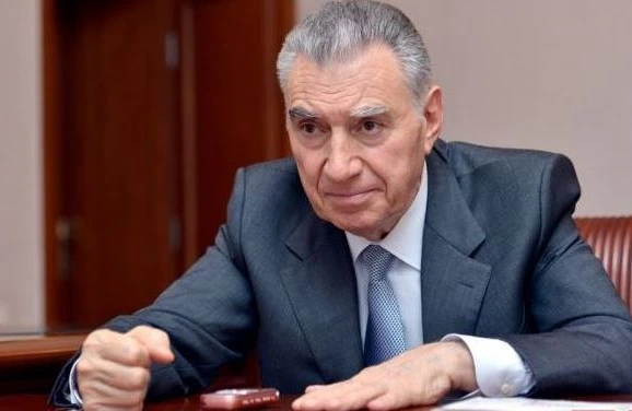 Əli Həsənov: "Hər ay pensiyamdan fonda 200 manat pul köçürməyə hazıram"