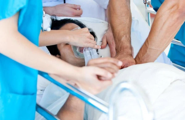 Bakıda ŞOK: Arvadını   döyüb kolluğa atdı, daha sonra...