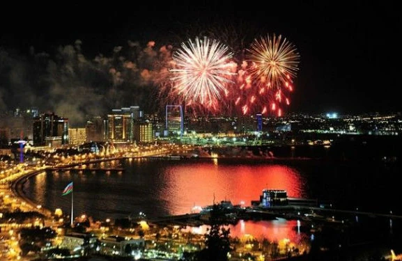 Sabah Bakıda atəşfəşanlıq olacaq