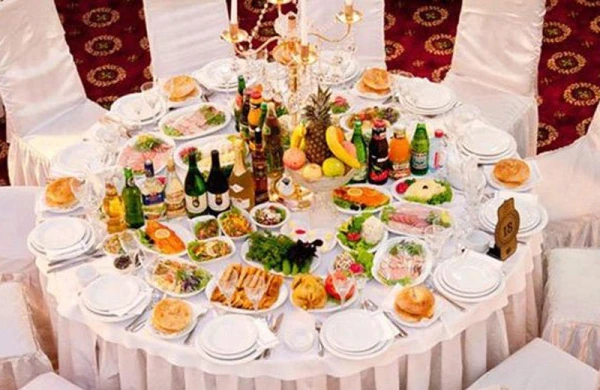 Bakıda zəhərli içkidən ölənlərlə bağlı bu restoranlar bağlandı