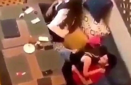 Bakıda ərəblə görüşən qızın biabırçı səs yazısı yayıldı -18+ Video