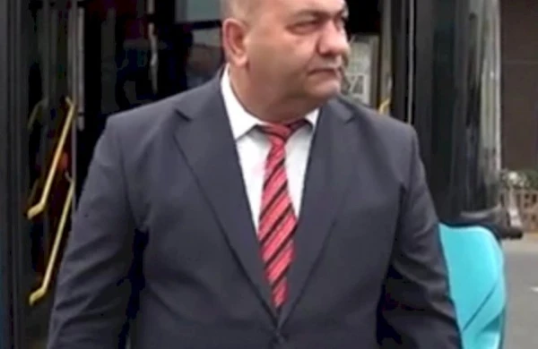 Daha bir icra hakimiyyəti ilə bağlı qalmaqal — Külli miqdarda vəsaiti ələ keçirib qaçdı (FOTO)