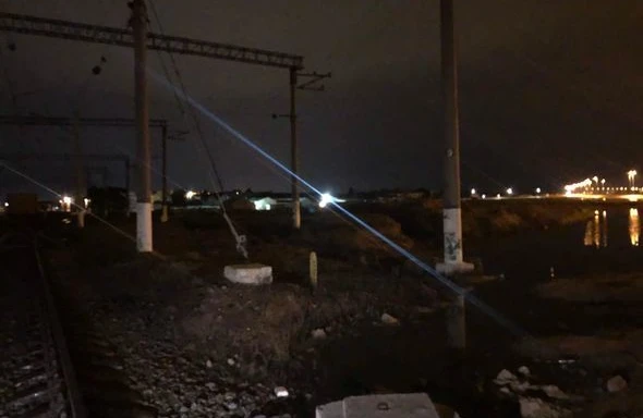 Bakıda qatarla təcili tibbi yardım maşınının toqquşması barədə RƏSMİ AÇIQLAMA