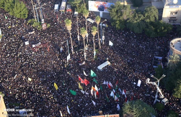 Süleymaninin dəfninə milyonlar gəlib - Video