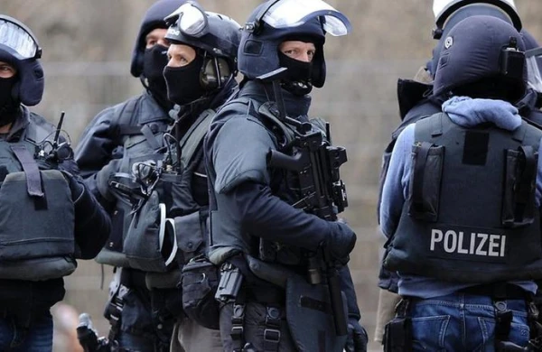 Almaniyadan azərbaycanlılara BÖYÜK ŞOK: çox sayda saxlanılan var