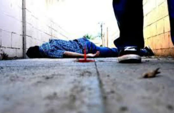 Azərbaycanda dəhşət: Oğlan 7 nəfər tərəfindən bıçaqlandı +VİDEO