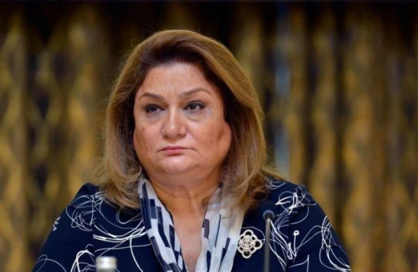 Hicran Hüseynova Dövlət Komitəsinin sədri vəzifəsinin icrasını dayandırıb