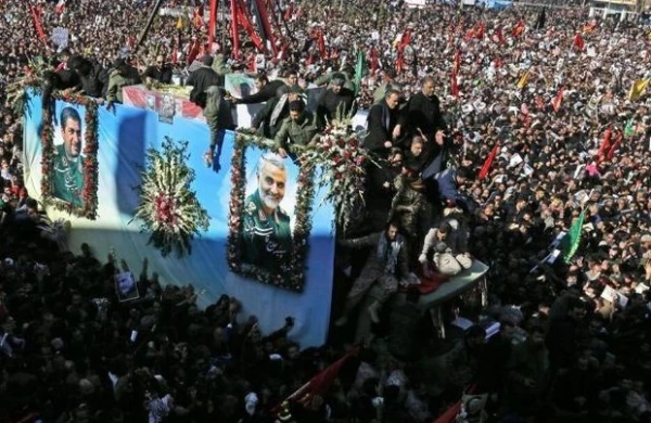 Süleymaninin dəfnində izdiham: 16-sı uşaq olmaqla, 78 nəfər öldü