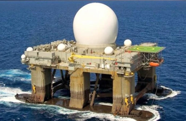 ABŞ ən qorxunc silahını işə saldı: bir güllə atmadan İRANI BELƏ SİLKƏLƏDİ - FOTO