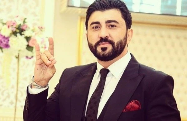 Müğənni təkzib etdi