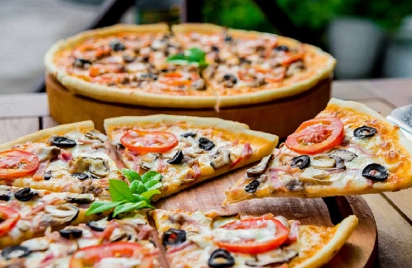 15 Dəqiqəyə Tavada Pizza