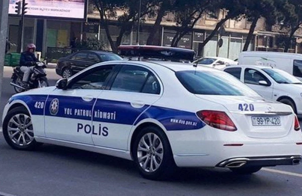 Yol polisi yeni geyimdə - FOTO