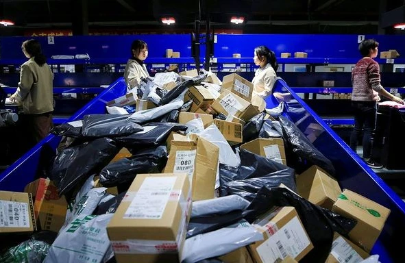 Ölümcül virus “AliExpress” bağlamaları ilə ötürülə bilər - TƏHLÜKƏ