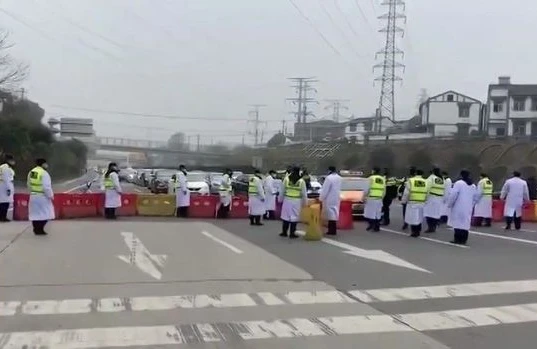 Karantin elan edilən şəhərlərdən azərbaycanlıların çıxarılması ilə bağlı Çin hökuməti ilə danışıq aparılır