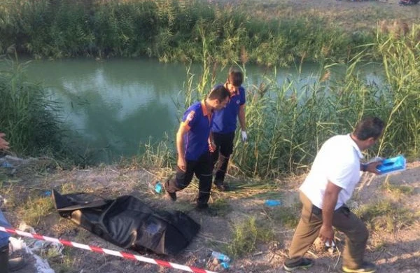 Bakıda dəhşət: Kanaldan tapılan çürümüş qadın  meyiti  görün kim çıxdı +ŞOK VİDEO