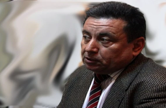 Bakıda marketdə redaktorun “Əməkdar jurnalist” vəsiqəsi oğurlanıb