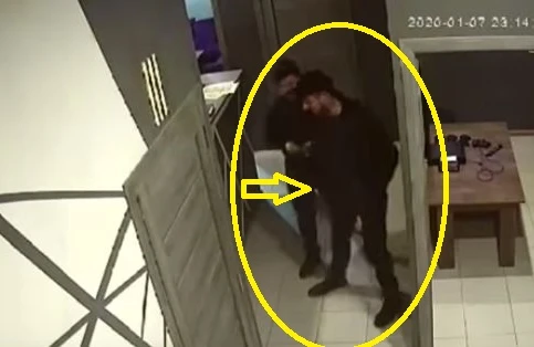 Bakıda geyinib-soyunma otağında baş vermiş hadisənin VİDEOSU YAYILDI