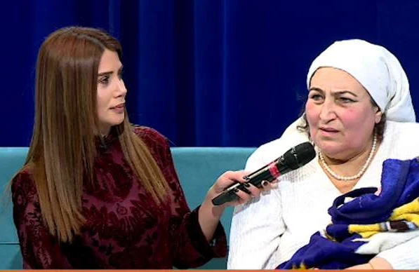 Qadın 62 yaşında ana oldu - Azərbaycanda / VİDEO Qadın 62 yaşında ana oldu -