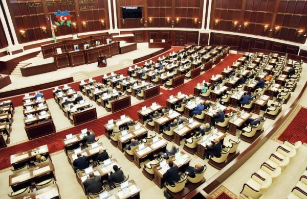 “Sən boynunun ardını görəndə millət vəkili olacaqsan...” — Tolikdən deputatlığa namizədə ŞOK SÖZLƏR (VİDEO)