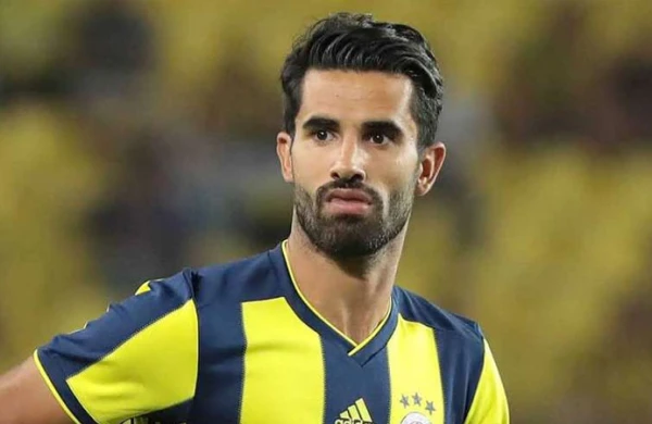 "Qarabağ" "Fənərbaxça"nın ulduzunu transfer etdi