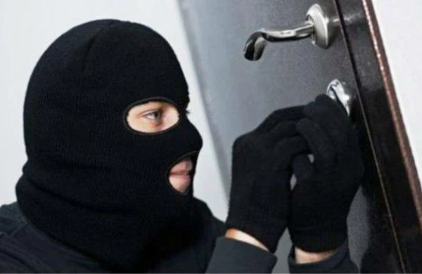 Bakıda məşhur restoran soyuldu