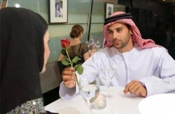 Bakıda biabırçılıq: 2 uşaq anası ərəb kişi ilə... +VİDEO