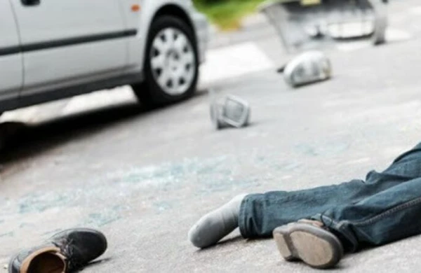 Bakıda dəhşətli hadisə: Ər avtomobillə arvadının üzərindən keçdi