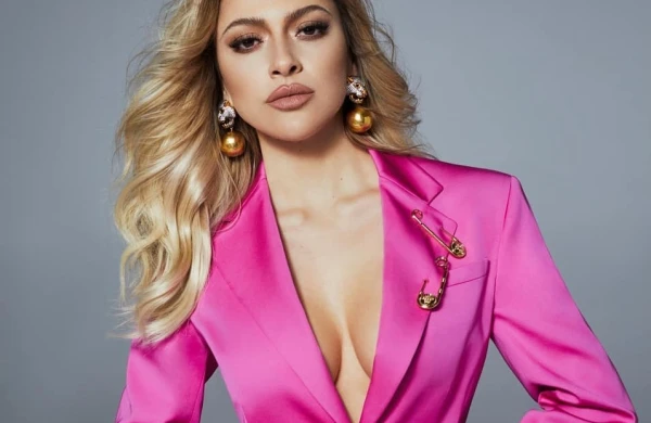 Hadisə sinəsini böyüdüb? - FOTO