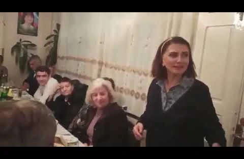 ŞOK! Xanım deputatın gizli videosu yayıldı 