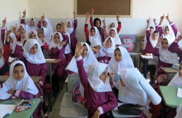 İranda koronavirus sürətlə yayılır: Məktəblər bağlandı