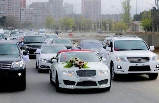 Bakıda toy karvanı təhlükə saçdı — VİDEO