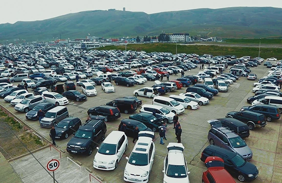 Maşın bazarında vəziyyət necədir? - Real qiymətlər