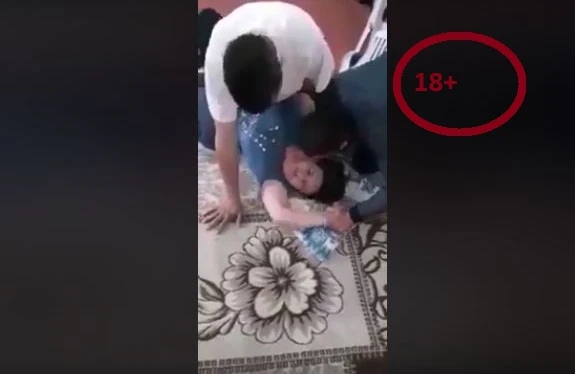 Azərbaycanda ŞOK! Bədəninə cin girən qadının videosu yayıldı