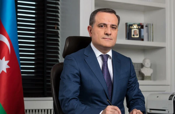 Bakıda qalmaqallı məktəb direktoru işdən çıxarıldı – NAZİRDƏN YENİ TƏYİNAT - FOTO