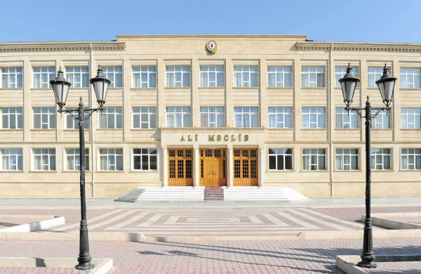 Naxçıvan Ali Məclisinə sədr seçildi