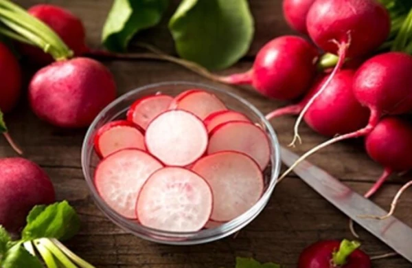 Xərçəng əleyhinə təsir göstərən TƏRƏVƏZ: Özü kimi yarpaqları da...