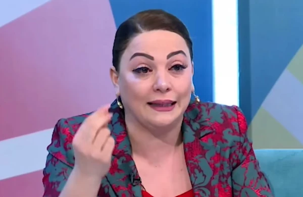 Azərbaycanlı xanım sənətçini döyüb videosunu çəkdilər — Görün oğlu nə etdi - VİDEO